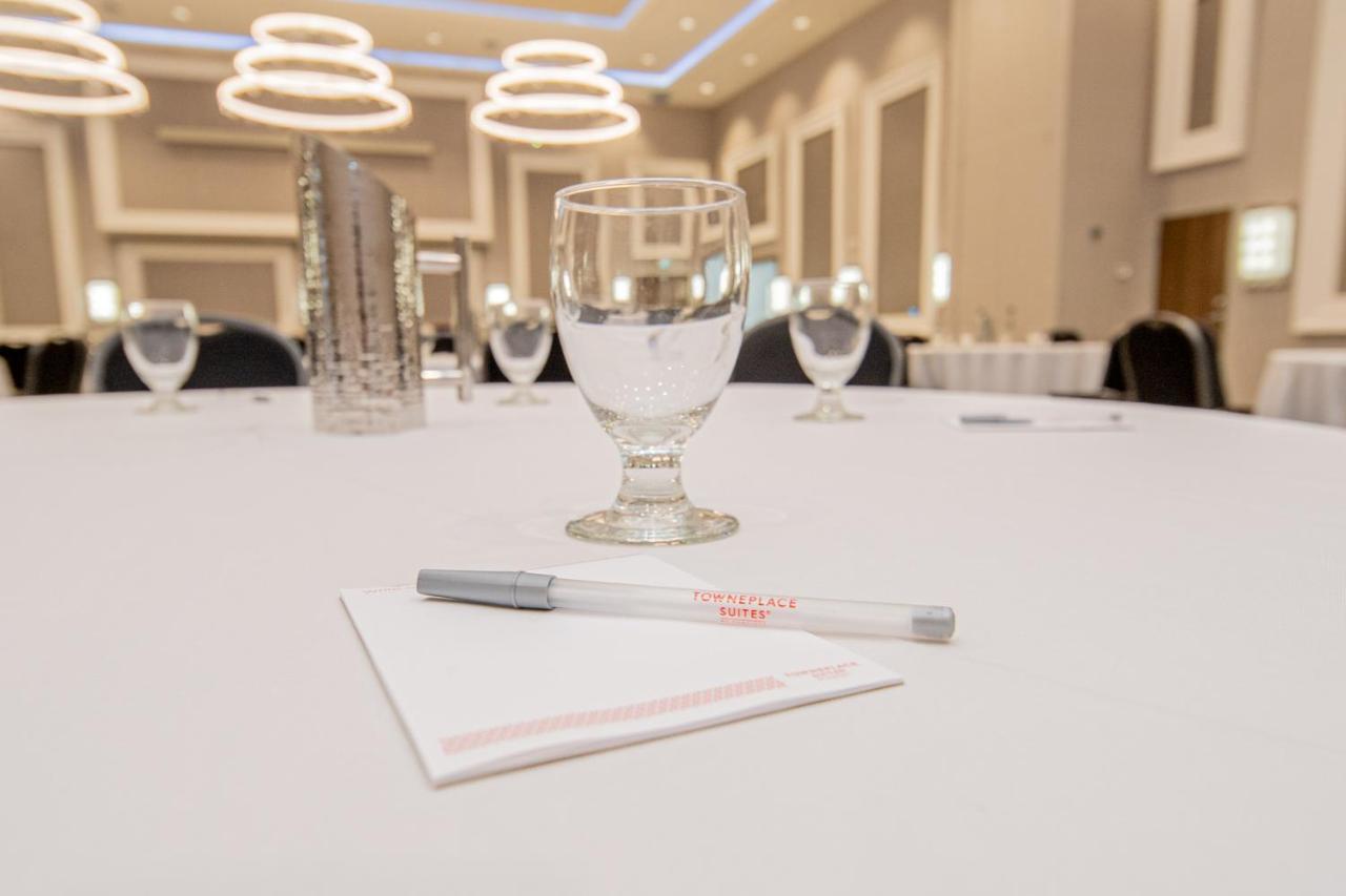 Towneplace Suites By Marriott Brantford And Conference Centre Exteriér fotografie