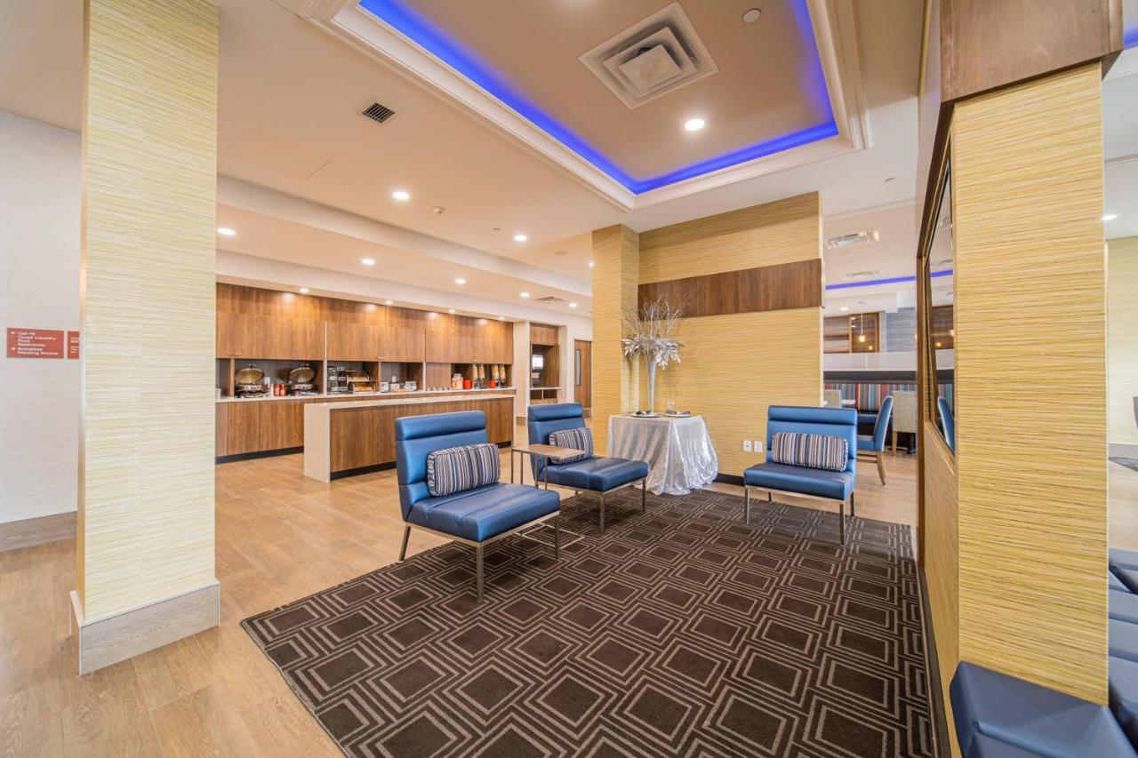 Towneplace Suites By Marriott Brantford And Conference Centre Exteriér fotografie