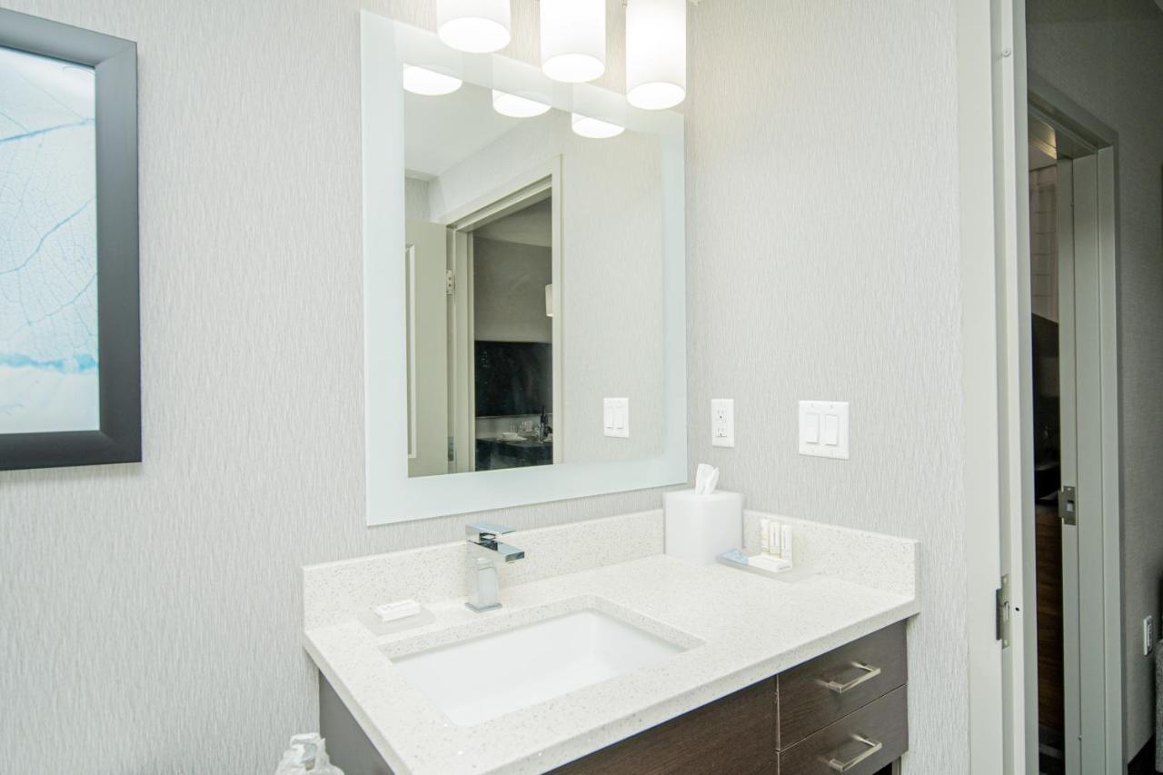 Towneplace Suites By Marriott Brantford And Conference Centre Exteriér fotografie