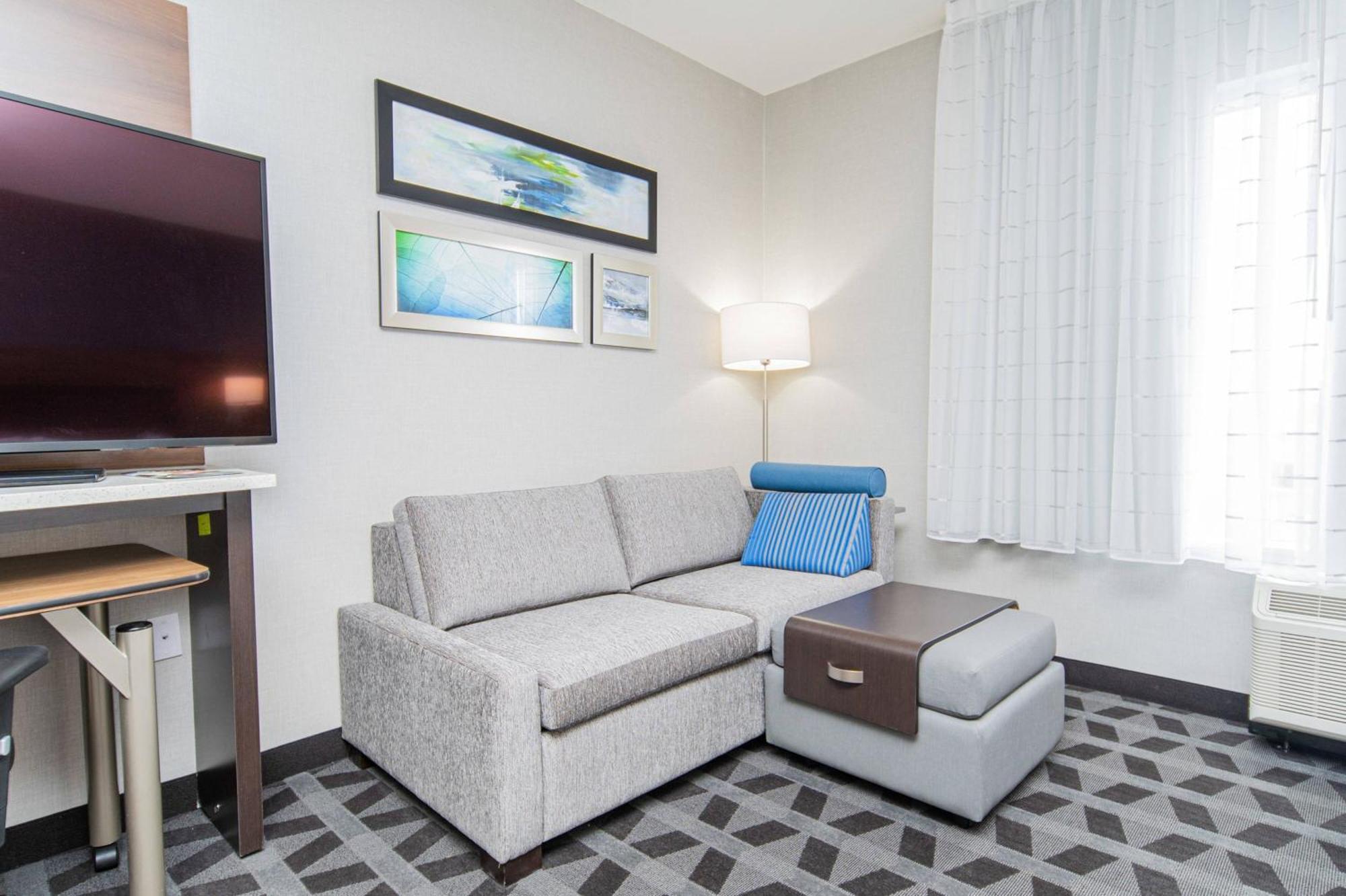 Towneplace Suites By Marriott Brantford And Conference Centre Exteriér fotografie